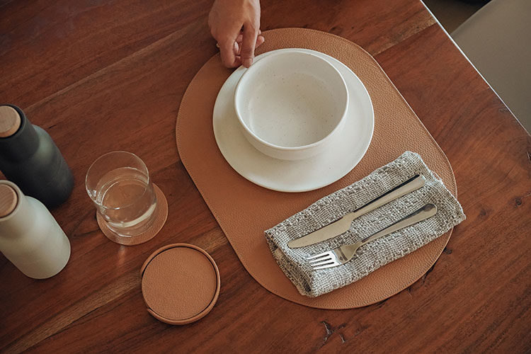 The Placemat and coster set