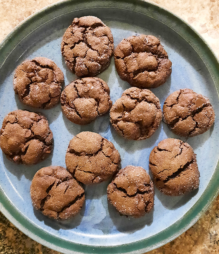 Ginger molasses cookies