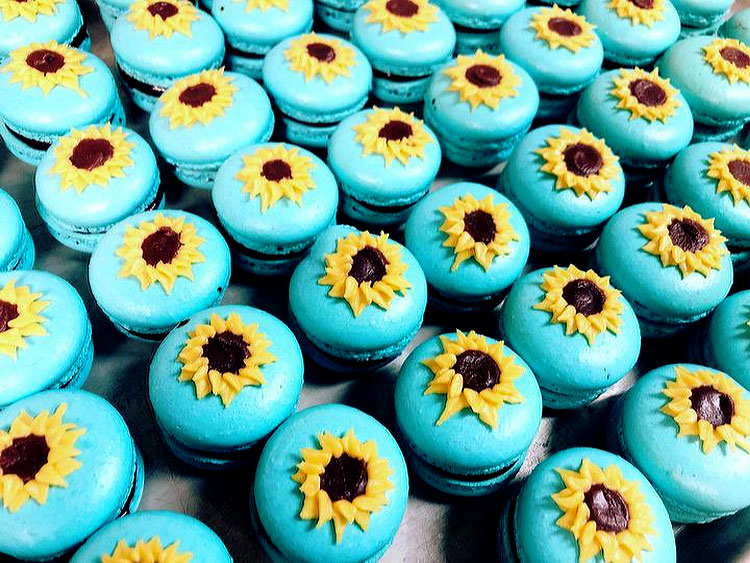 Reinette Café & Patisserie sunflower reinettes