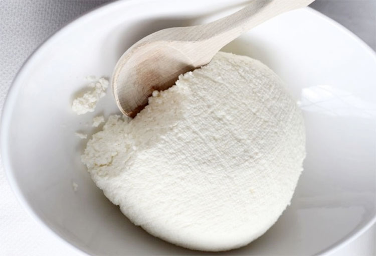 Recipe of the week:  Smitten Kitchen’s Ricotta 