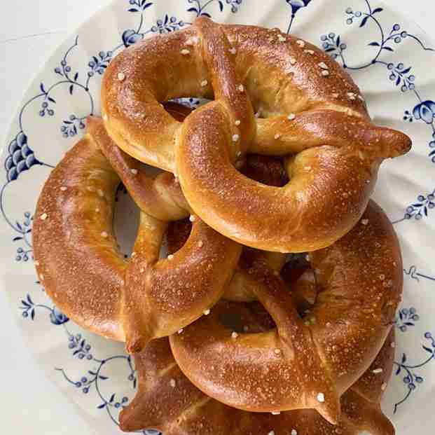 Artistic Bakery Bavarian Pretzel