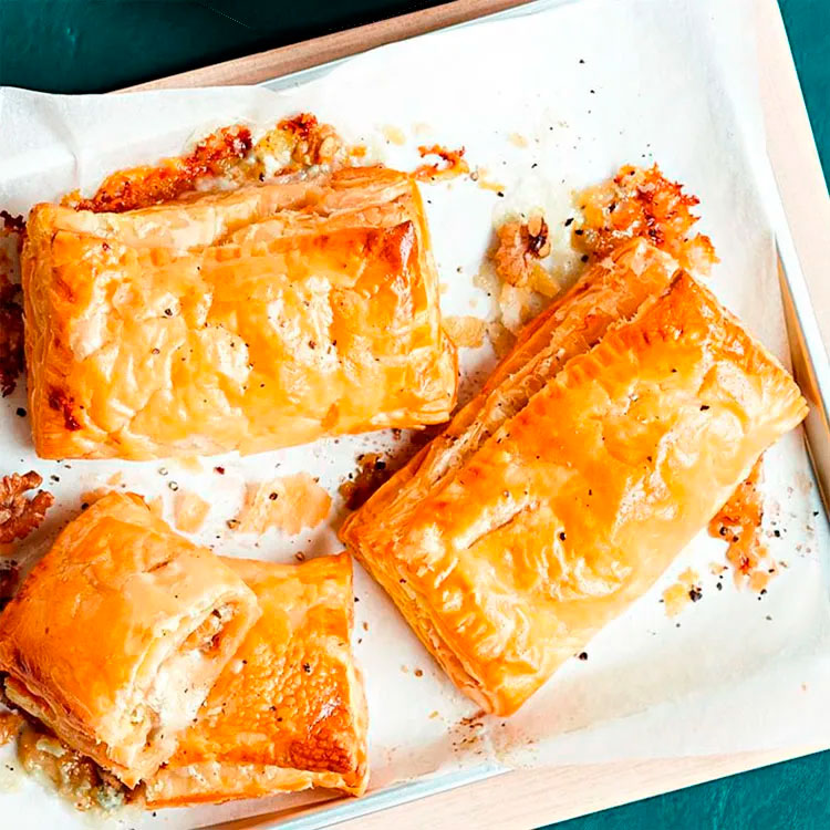 Recipe of the Week: Pear Hand Pies 