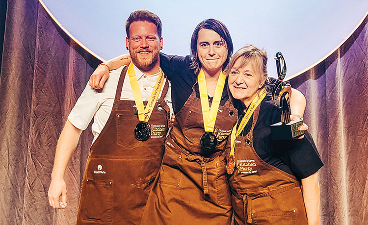 Chefs Jason Greene (silver) Doreen Prei (gold) Julia Kundera 