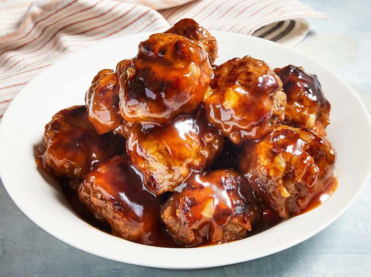Recipe of the Week: Nana’s Sweet and Sour Meatballs 